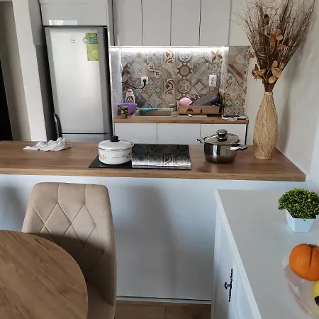 Krpelj Apartment *